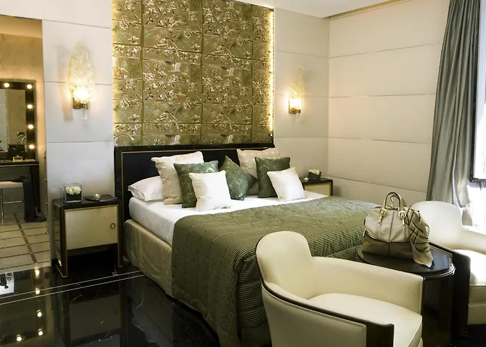 Baglioni Regina - The Leading Of The World